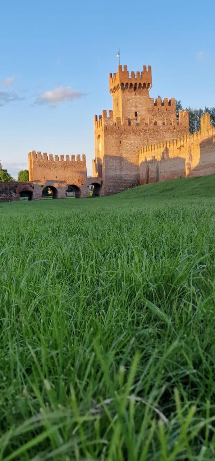 Nido Tra Le Mura Montagnana  Luaran gambar